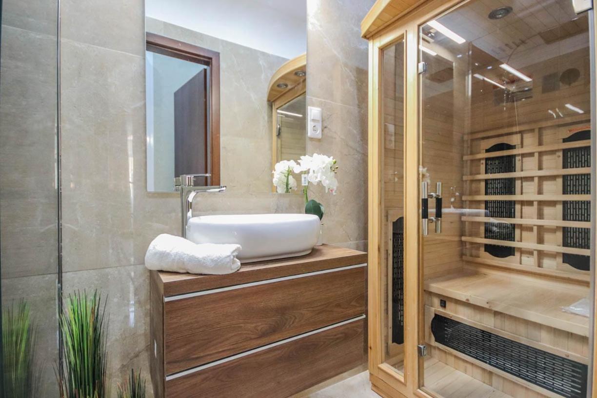 Hotel de apartamente Bengt Dohany Str. *